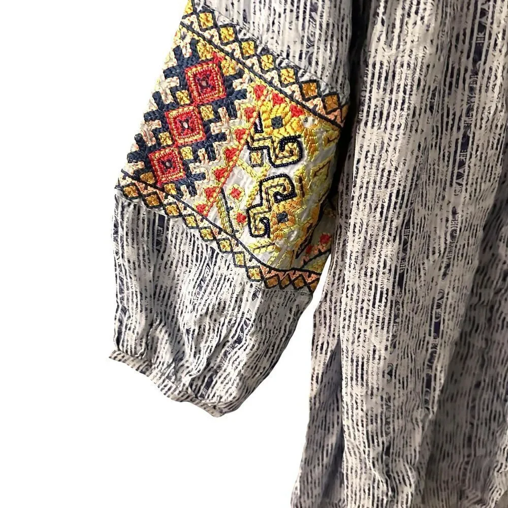 Anthropologie Bhanunu by Jyoto Blue Floral Embroidered 3/4 Sleeve V-Neck Tunic M - Picture 8 of 11
